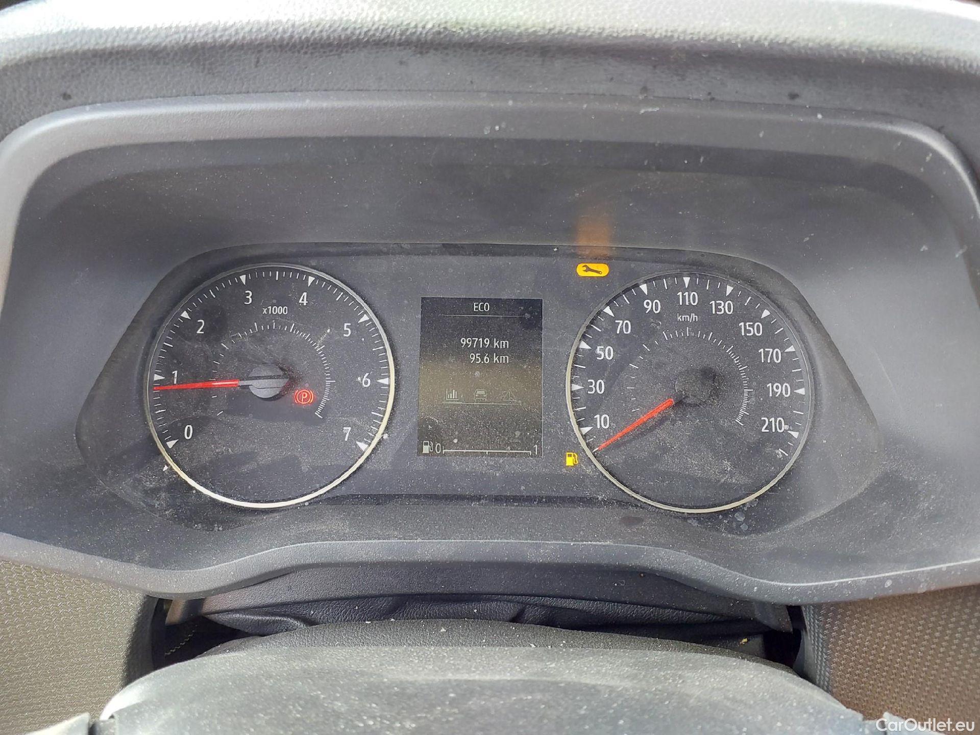  Nissan  Primastar NISSAN  / 2021 / 4P / furgón 2.0dCi 81kW (110CV) L1H1 1T Go #2