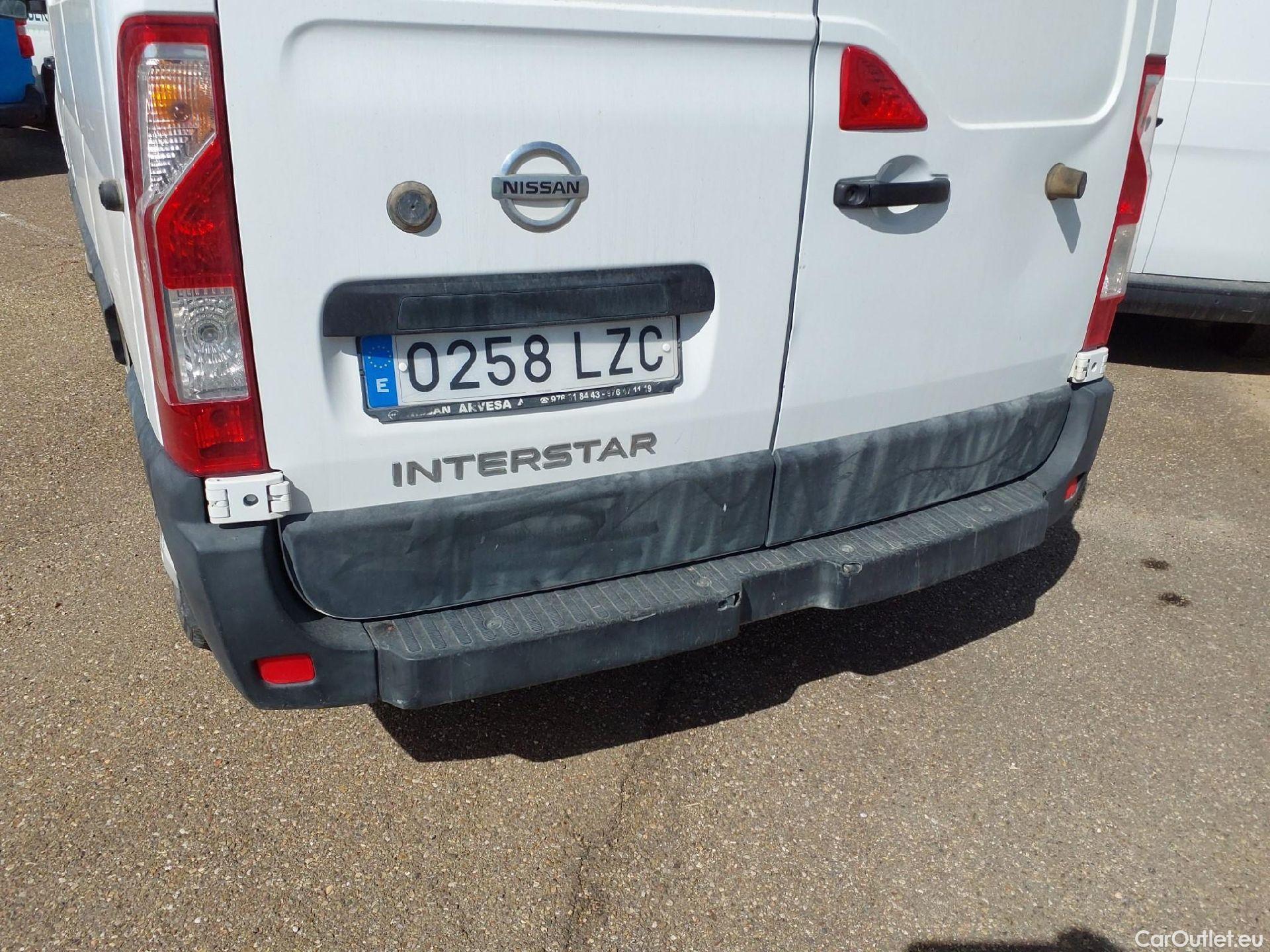  Nissan  Interstar NISSAN  / 2018 / 4P / furgón L2H2 3,5T 2.3dCi 99kW FWD Comfort #18