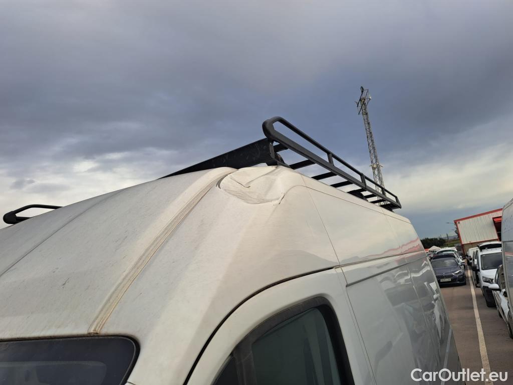  Opel  Movano OPEL  / 2021 / 4P / furgón Furgón Base L2H2 3.5T 2.2 BlueHDi 88kW #17
