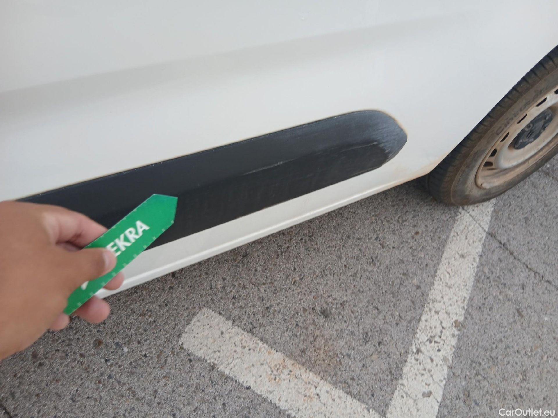  Citroen  Berlingo CITROEN  / 2018 / 3P / furgón derivado de turismo Talla M BlueHDi 100 CONTROL #23