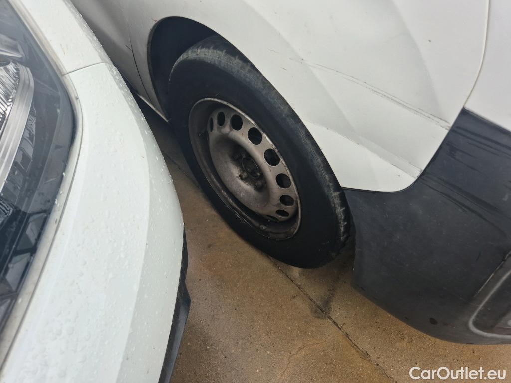  Citroen  Jumpy CITROEN  / 2016 / 4P / furgón Talla M BlueHDi 120 S&S 6v Control #33