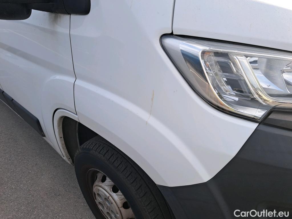  Opel  Movano OPEL  / 2021 / 4P / furgón Furgón Base L2H2 3.5T 2.2 BlueHDi 88kW #22