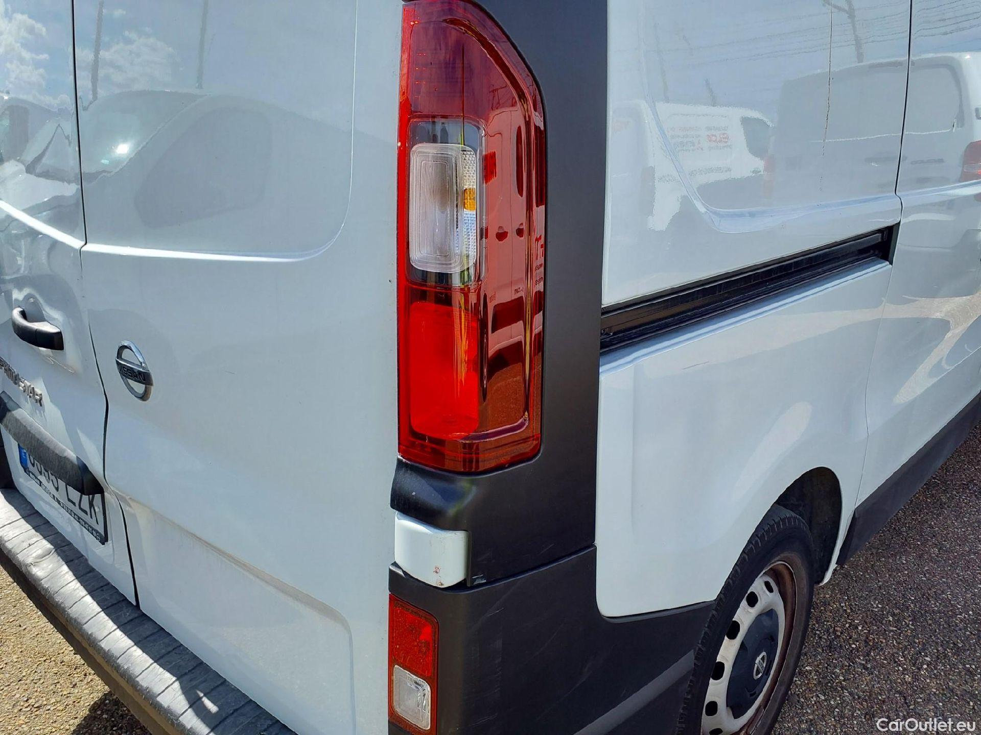  Nissan  Primastar NISSAN  / 2021 / 4P / furgón 2.0dCi 81kW (110CV) L1H1 1T Go #38