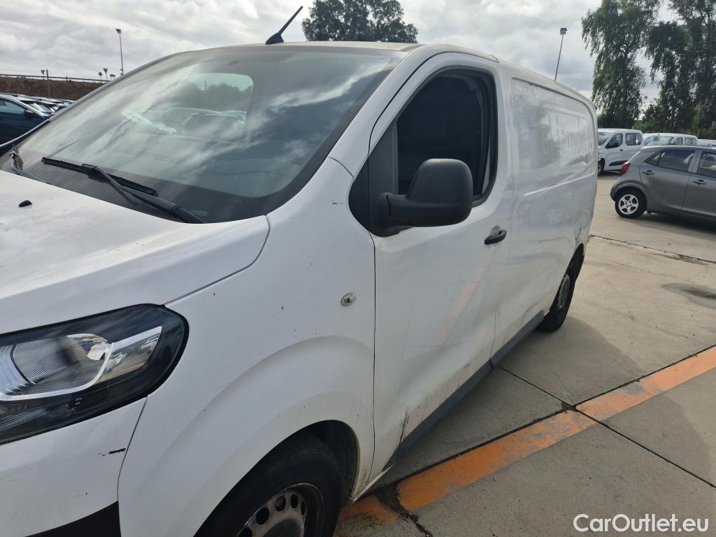  Citroen  Jumpy CITROEN  / 2016 / 4P / furgón Talla M BlueHDi 120 S&S 6v Control ---  Isotermo #12