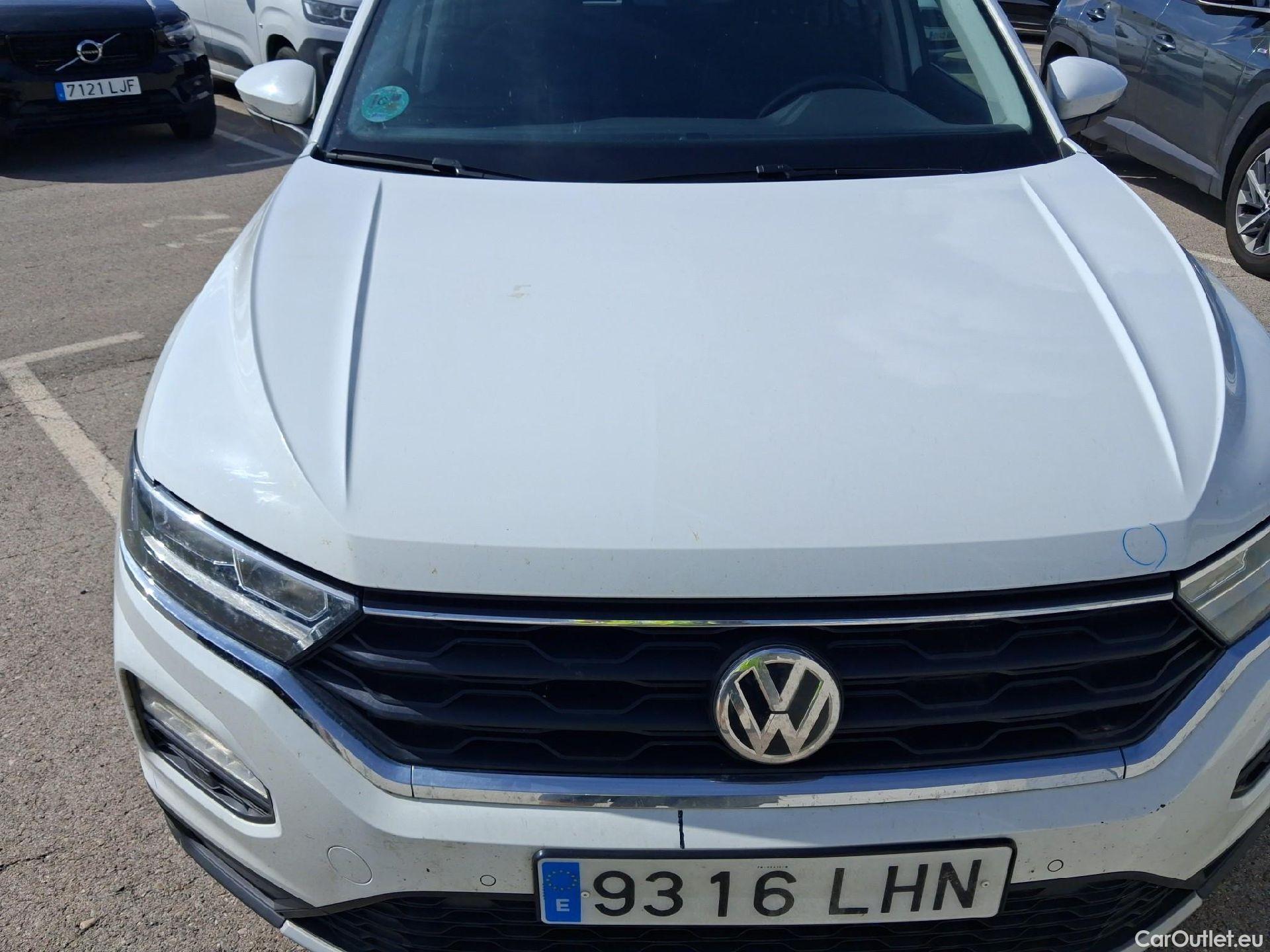  Volkswagen  T-ROC VOLKSWAGEN  / 2017 / 5P / todoterreno Advance 1.0 TSI 85kW (115CV) (CX) #15