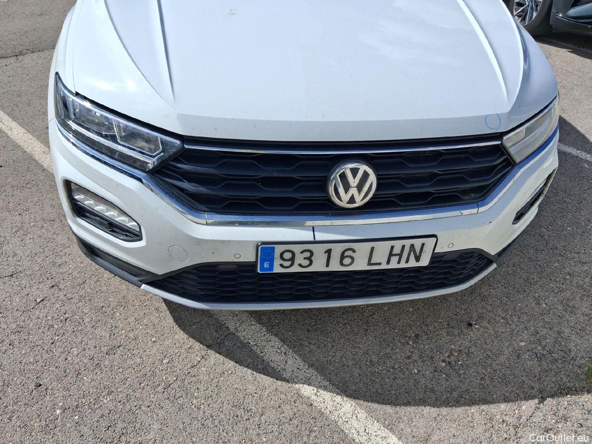  Volkswagen  T-ROC VOLKSWAGEN  / 2017 / 5P / todoterreno Advance 1.0 TSI 85kW (115CV) (CX) #10