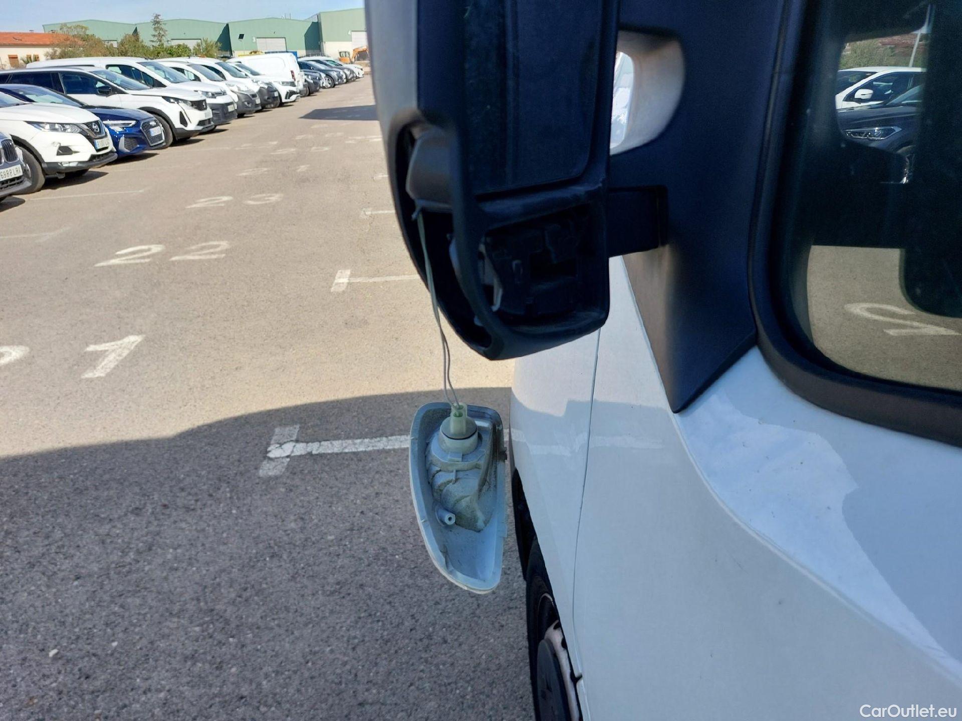  Renault  Master RENAULT  / 2019 / 4P / furgón Furgón T L3H2 3500 Bl dCi 99kW(135CV) #29