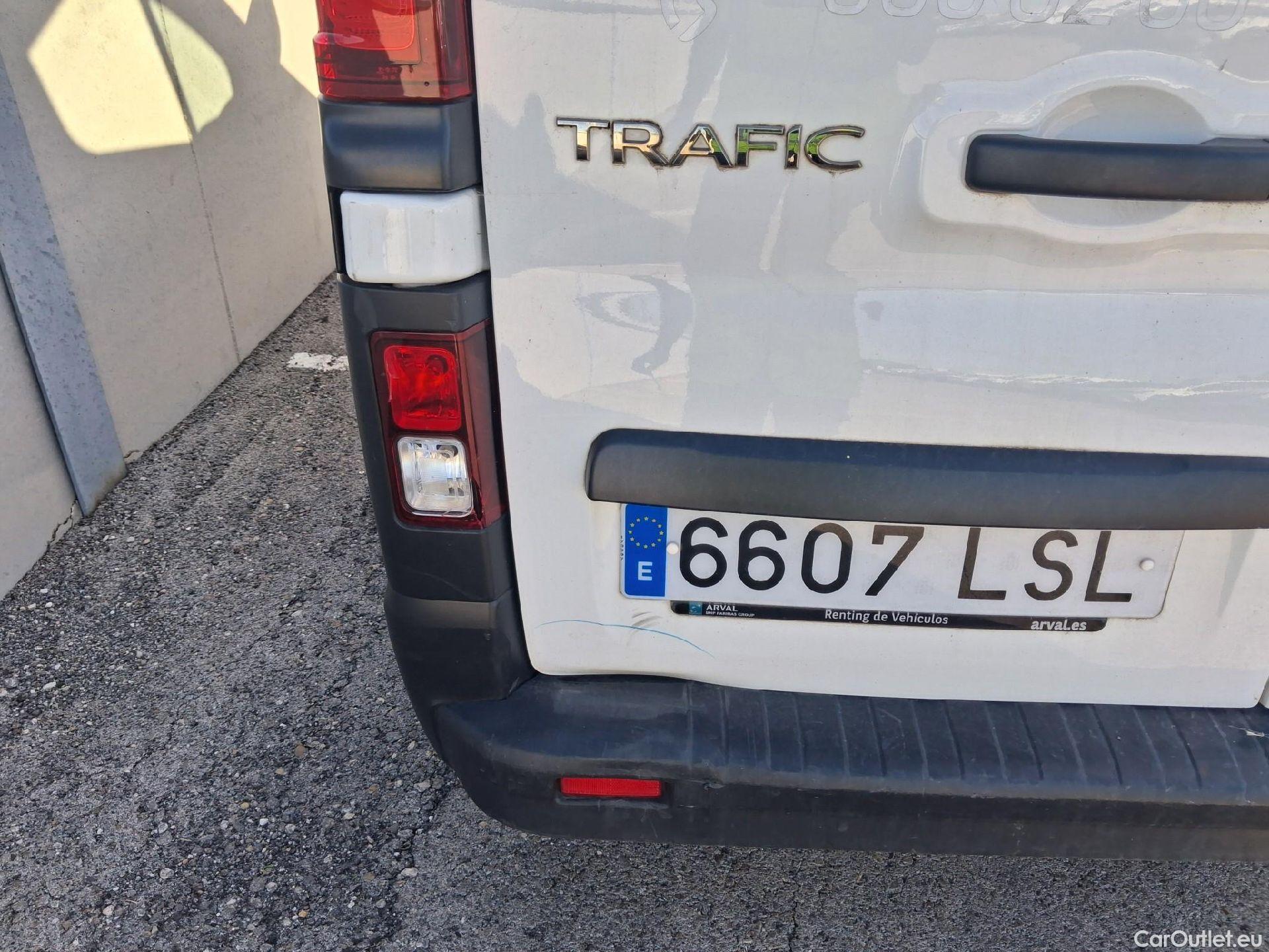  Renault  Trafic RENAULT  / 2019 / 4P / furgón Furgón 27 L1H1 Energy Blue dCi 70 kW- SS #25