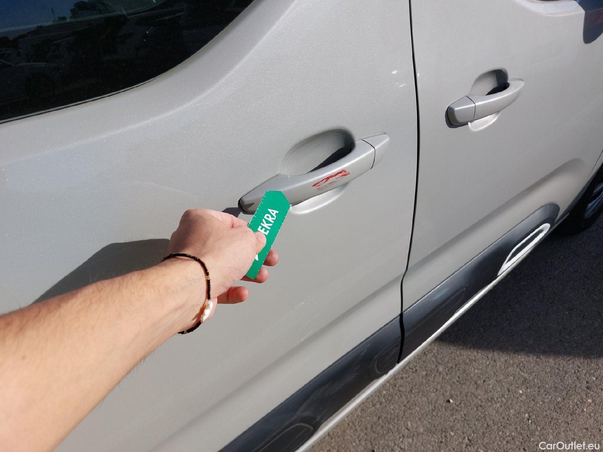  Citroen  Berlingo CITROEN  / 2018 / 5P / monovolumen compacto Talla M PureTech 110 S&S FEEL #15