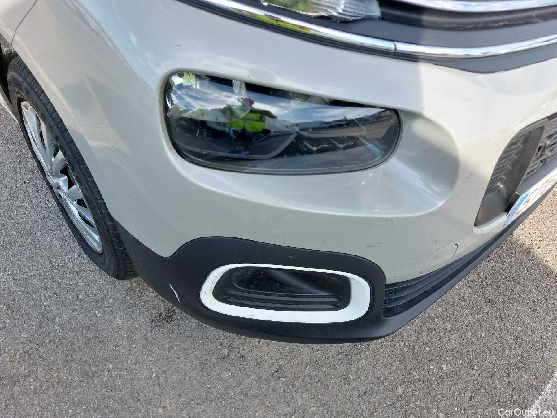  Citroen  Berlingo CITROEN  / 2018 / 5P / monovolumen compacto Talla M PureTech 110 S&S FEEL #3