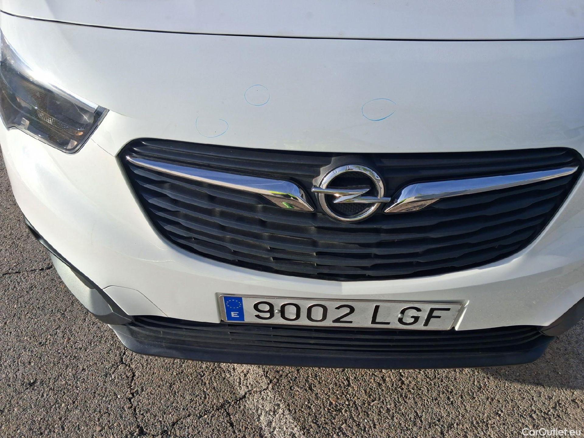  Opel  Combo OPEL  Life / 2018 / 4P / monovolumen compacto 1.5 TD 56kW (75CV) Expression L #6