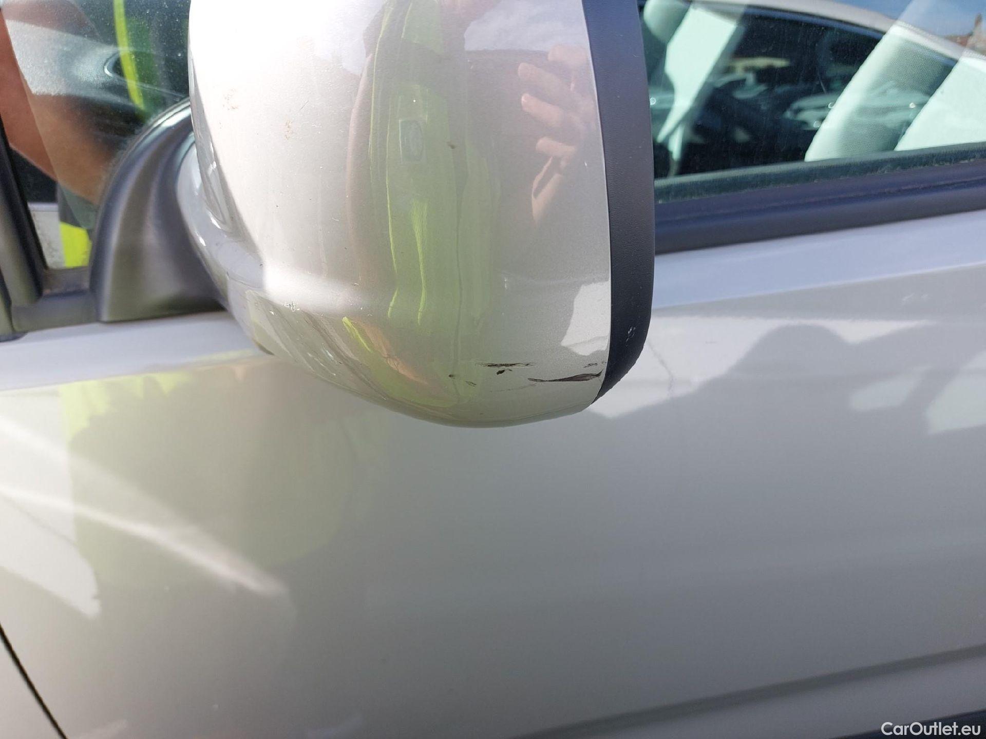  Citroen  Berlingo CITROEN  / 2018 / 5P / monovolumen compacto Talla M PureTech 110 S&S FEEL #8