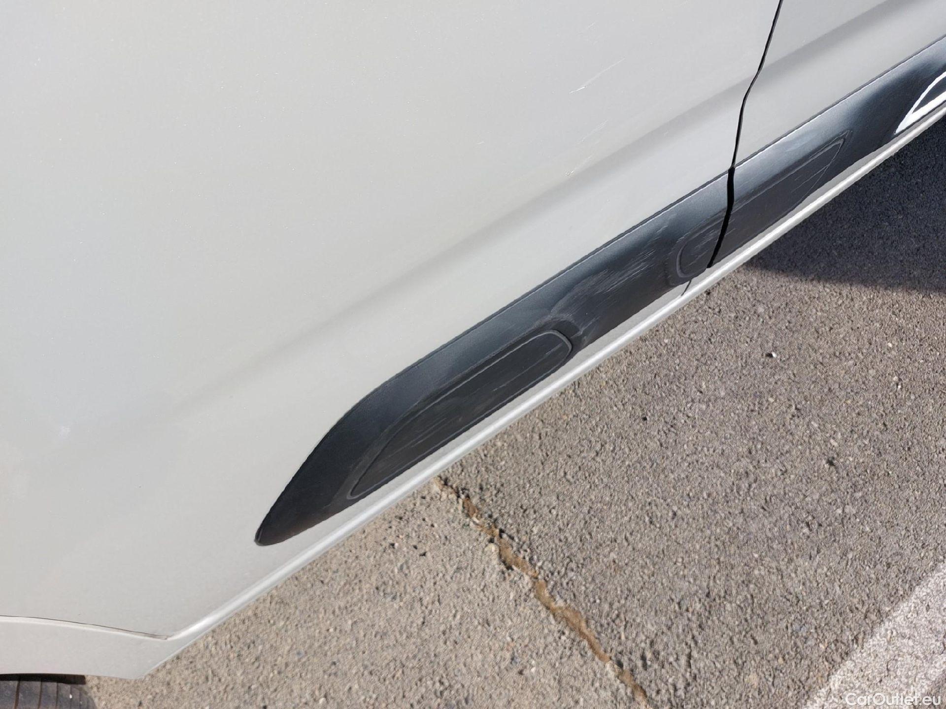  Citroen  Berlingo CITROEN  / 2018 / 5P / monovolumen compacto Talla M PureTech 110 S&S FEEL #16