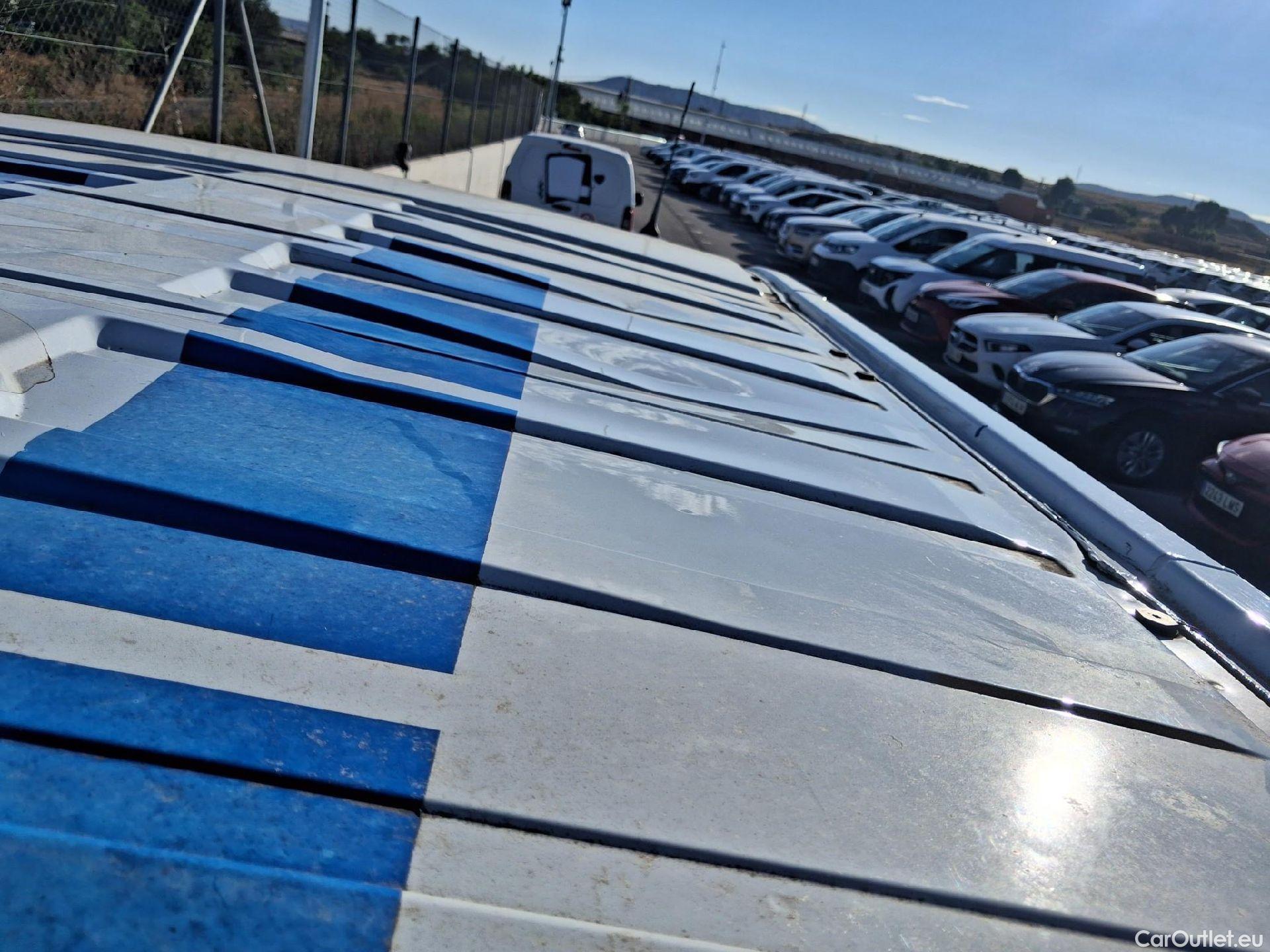  Renault  Trafic RENAULT  / 2019 / 4P / furgón Furgón 27 L1H1 Energy Blue dCi 70 kW- SS #44