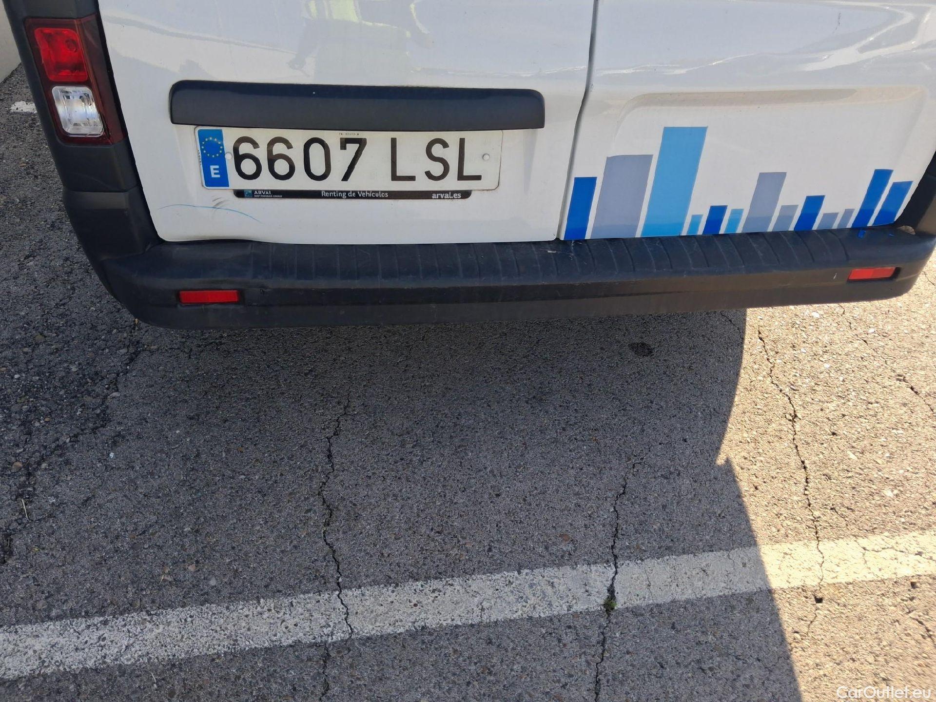  Renault  Trafic RENAULT  / 2019 / 4P / furgón Furgón 27 L1H1 Energy Blue dCi 70 kW- SS #21