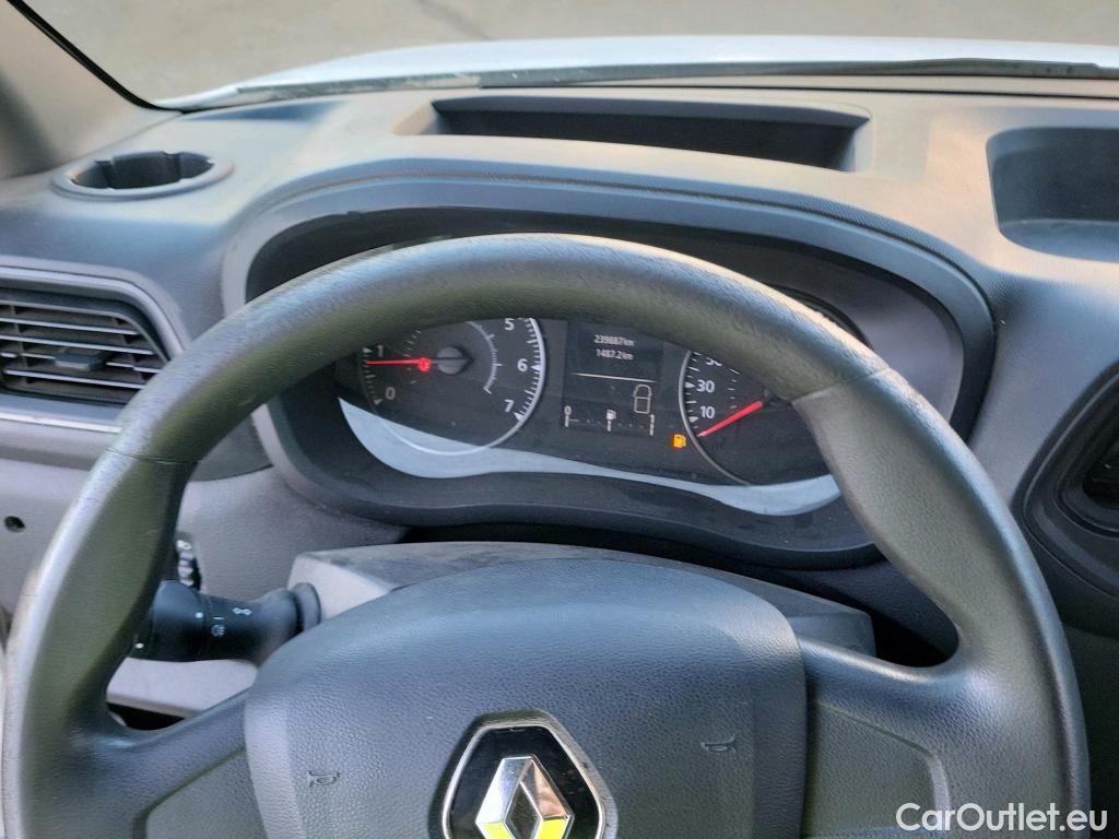  Renault  Master RENAULT  / 2019 / 4P / combi Combi 9 L2H2 3500 En B dCi 110kW #53
