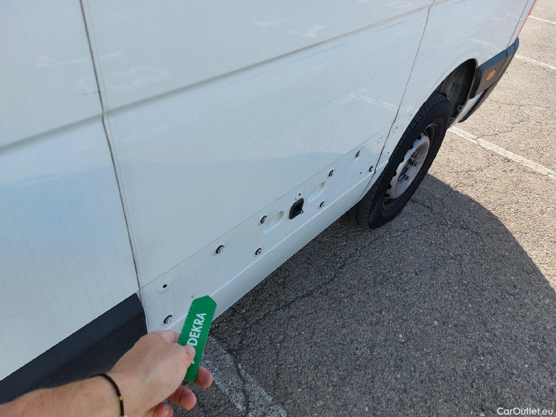  Renault  Master RENAULT  / 2019 / 4P / furgón Furgón T L3H2 3500 Bl dCi 99kW(135CV) #32