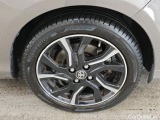  Toyota  Yaris Toyota  1.5 Hybrid Bi-Tone Plus Automaat 5d #49