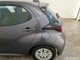  Toyota  Yaris Toyota  Hybrid 115 Active 5d #18