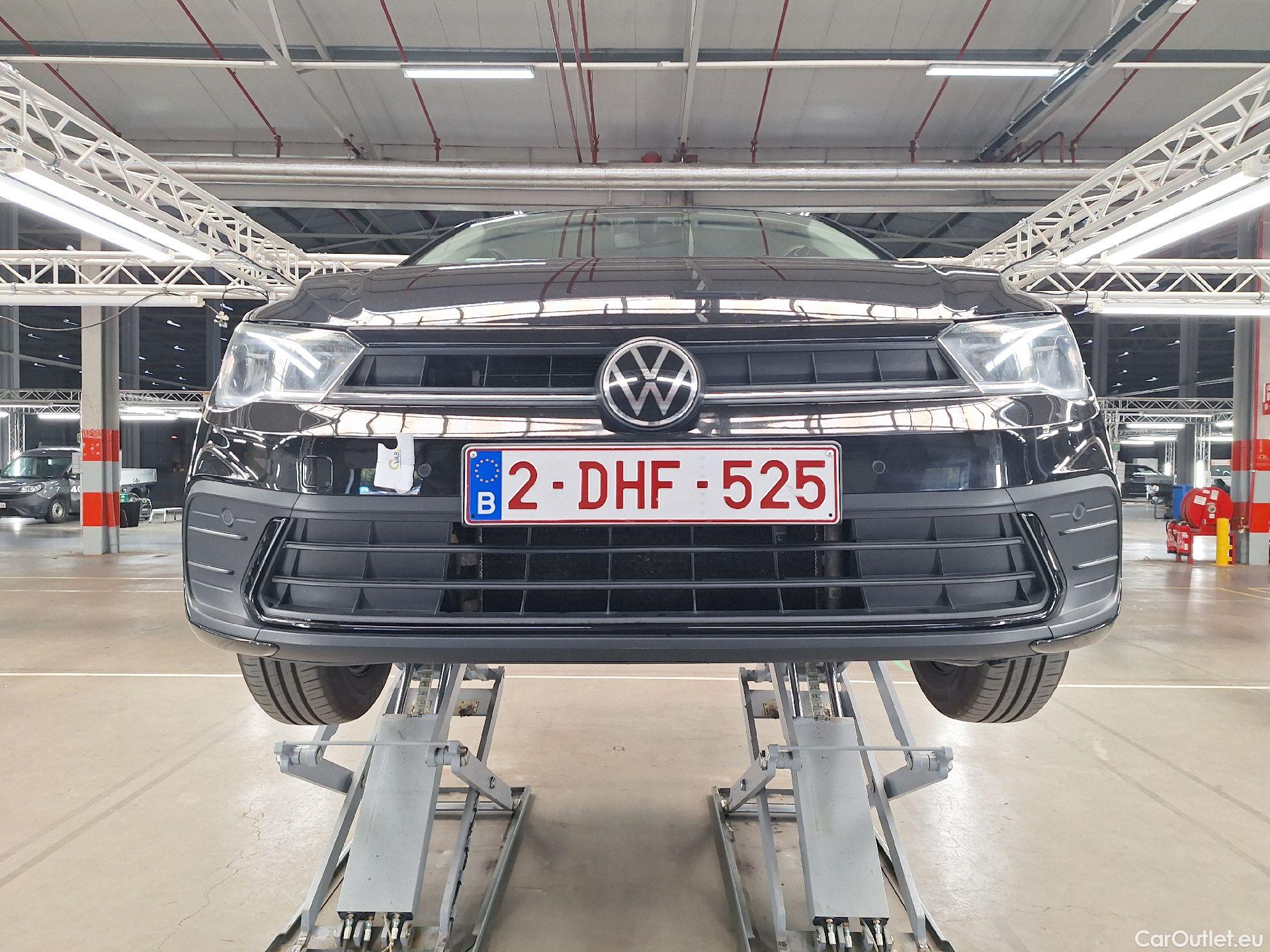  Volkswagen  Polo VW,  FL'21,  1.0 TSI 70kW Life DSG #15