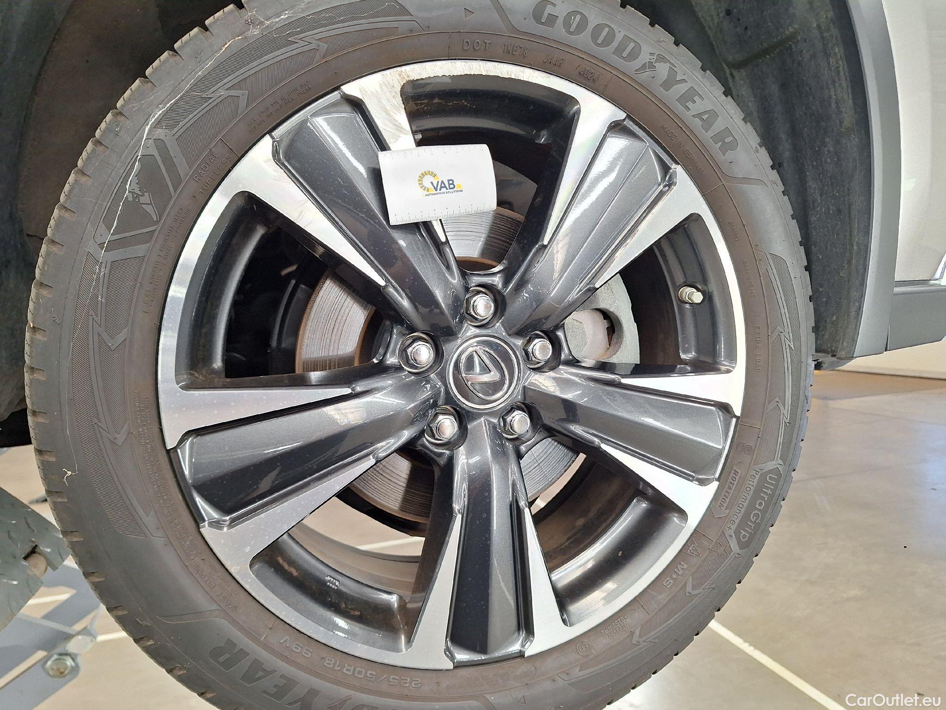  Lexus  UX Lexus,  '18,  250H Executive Line #13