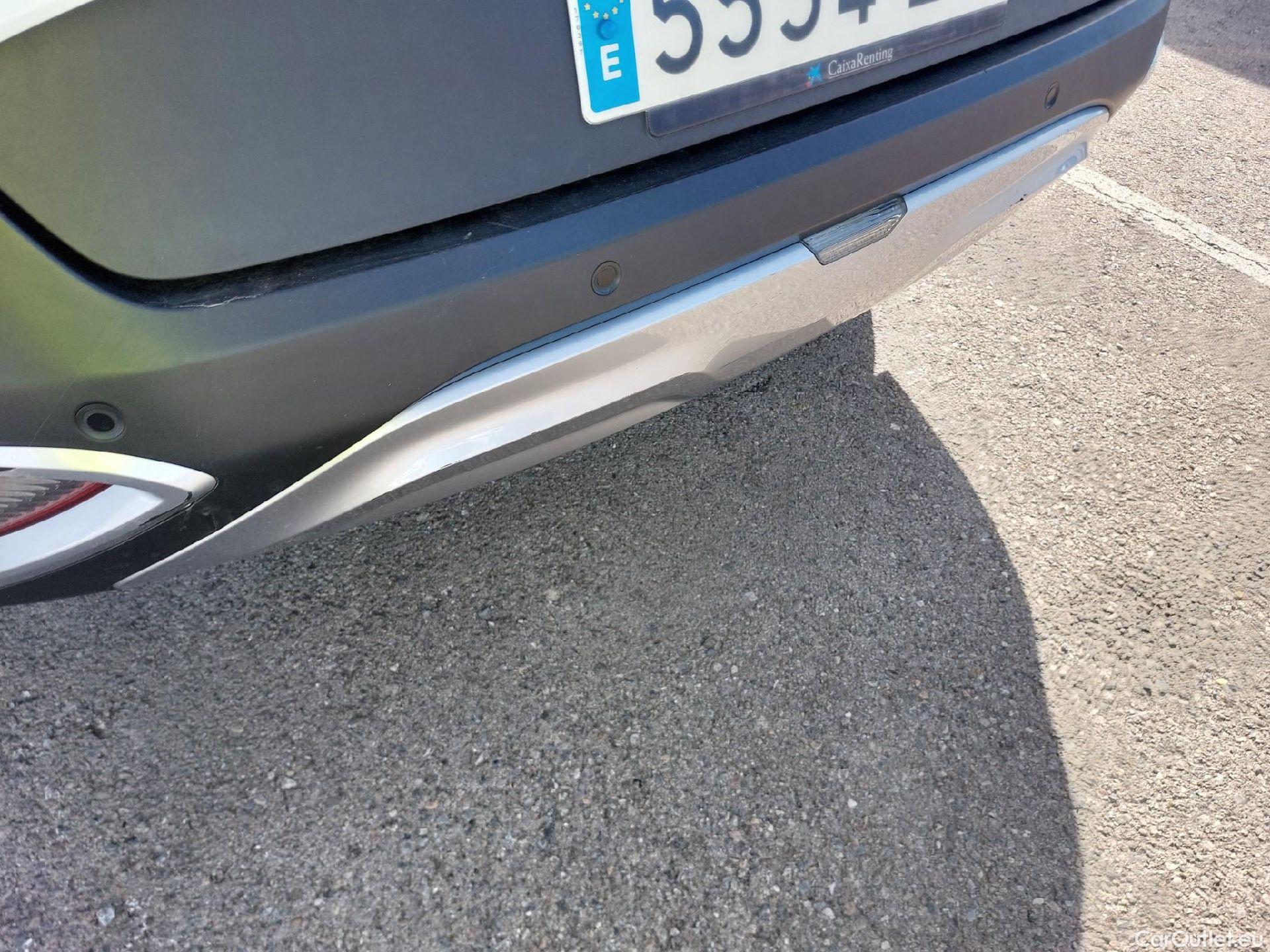  KIA  Sportage KIA  / 2022 / 5P / todoterreno 1.6 T-GDi 110kW (150CV) Drive 4x2 (AC2) #9