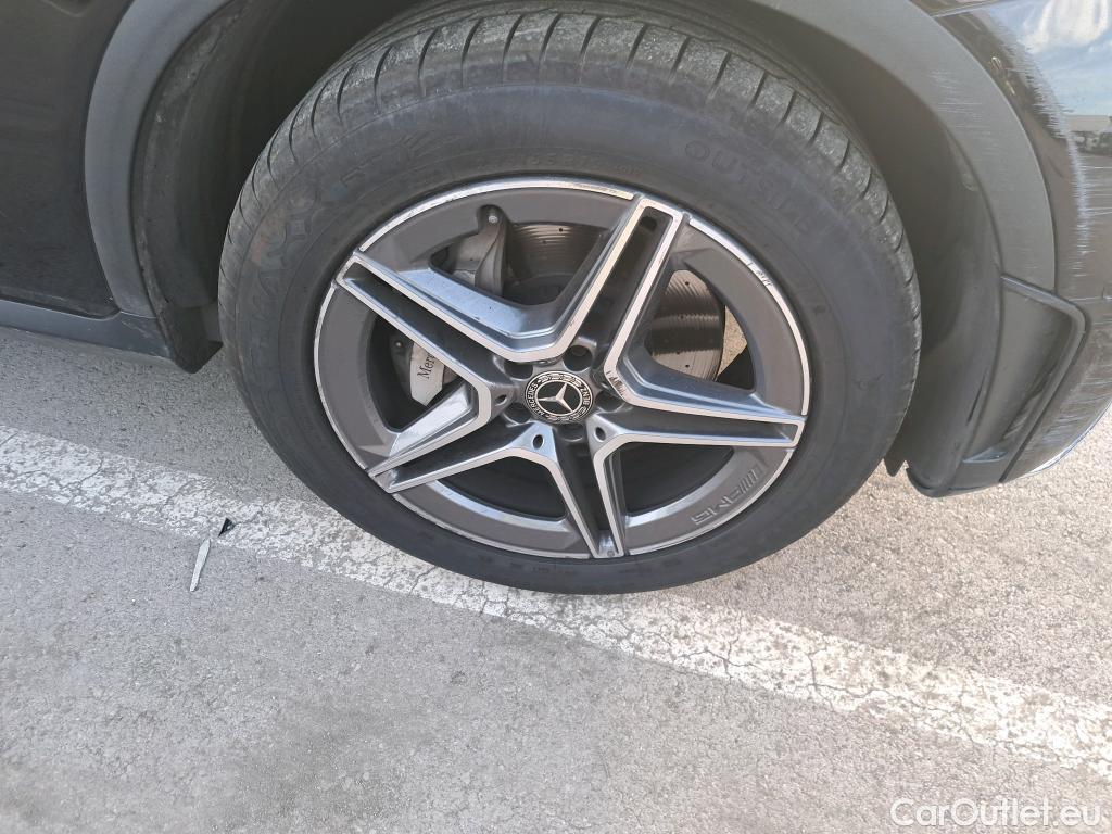  Mercedes  G-Klasee MERCEDES-BENZ GLC Coupé / 2019 / 5P / coupé GLC 220 d 4MATIC #3
