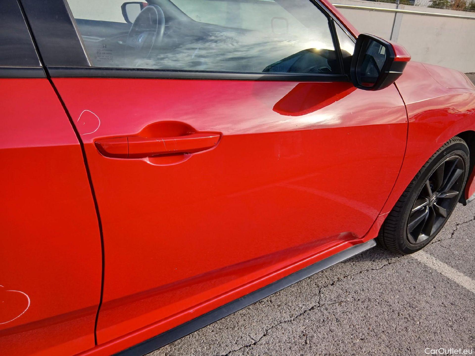  Honda  Civic HONDA  / 2019 / 5P / berlina con portón 1.0 I-VTEC TURBO COMF SPORT LINE #55
