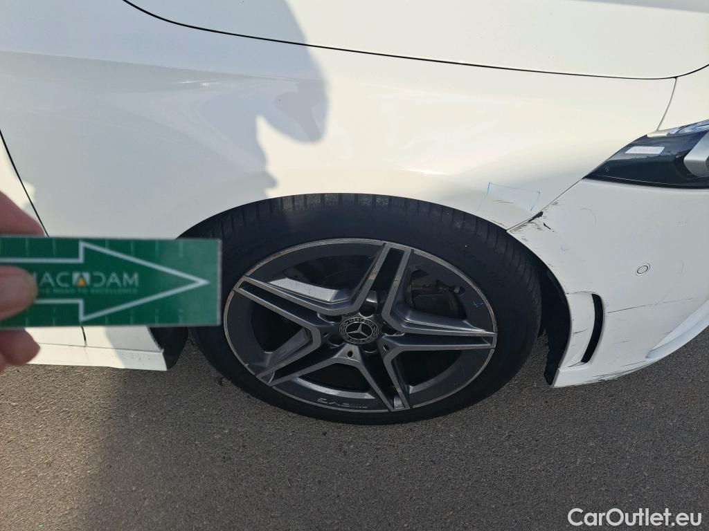  Mercedes  A-Klasse MERCEDES-BENZ Clase A / 2018 / 5P / berlina con portón A 220 d #1