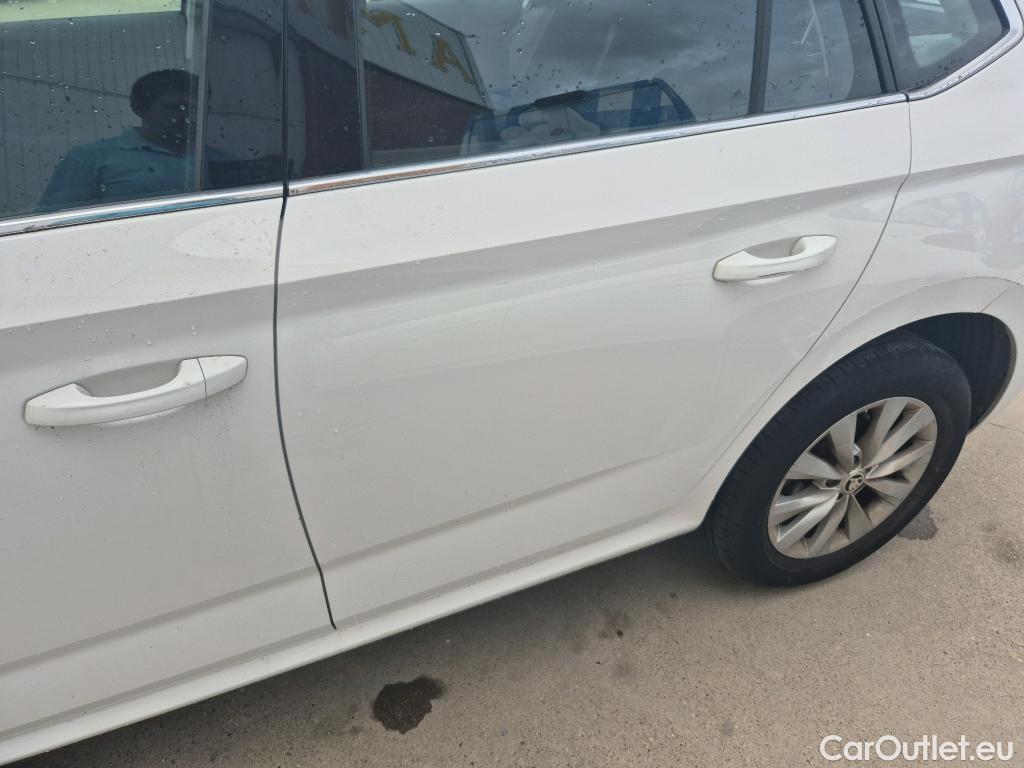  Skoda  KAMIQ SKODA  1.0 TSI 81kW (110CV) DSG Ambition (CX) #17