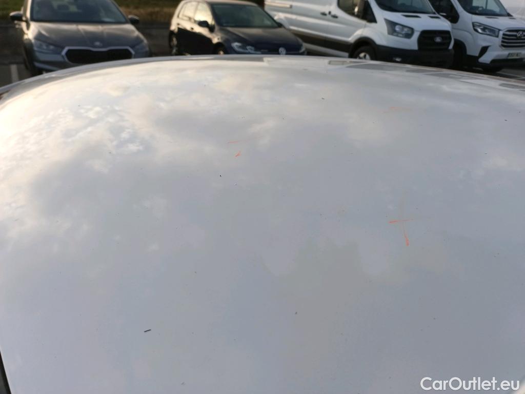  Seat  Ibiza SEAT  / 2017 / 5P / berlina con portón 1.0 TSI 81kW (110CV) Style Plus (AC2) #2