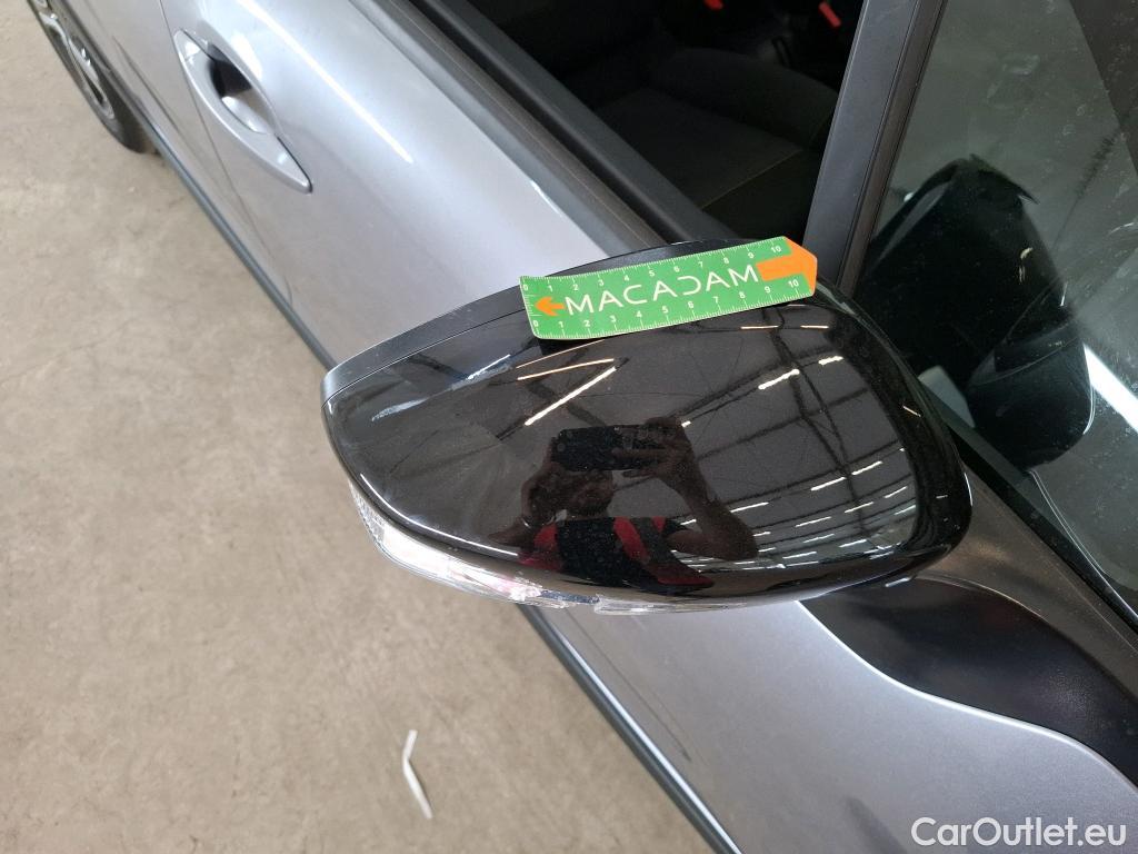  Citroen  C3  Plus 1.2 PureTech 80CV BVM5 6E #14