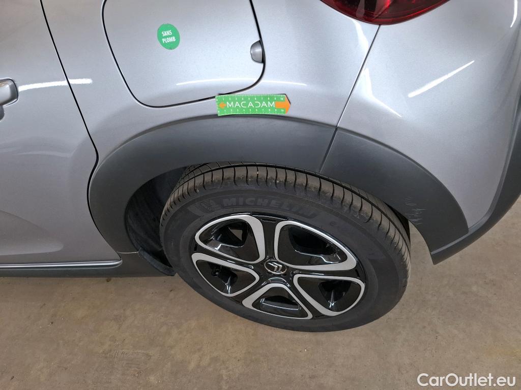  Citroen  C3  Plus 1.2 PureTech 80CV BVM5 6E #8