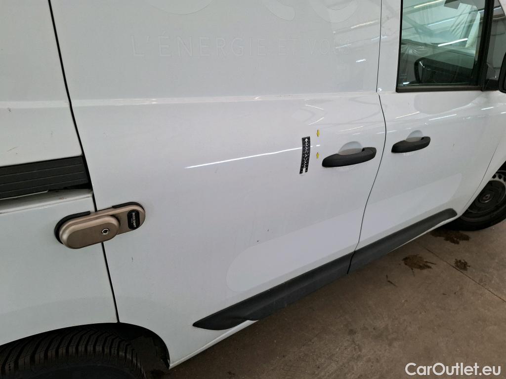  Renault  Kangoo RENAULT  / 2021 / 4P / Fourgonnette GD CONFORT - TCE 130 #16