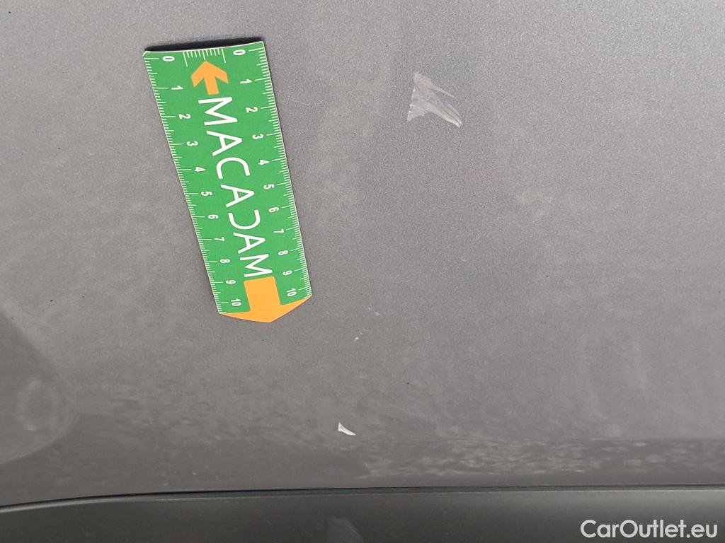  Citroen  C4  Berline Feel Pack 1.2 PureTech 130CV BVA8 6E #7