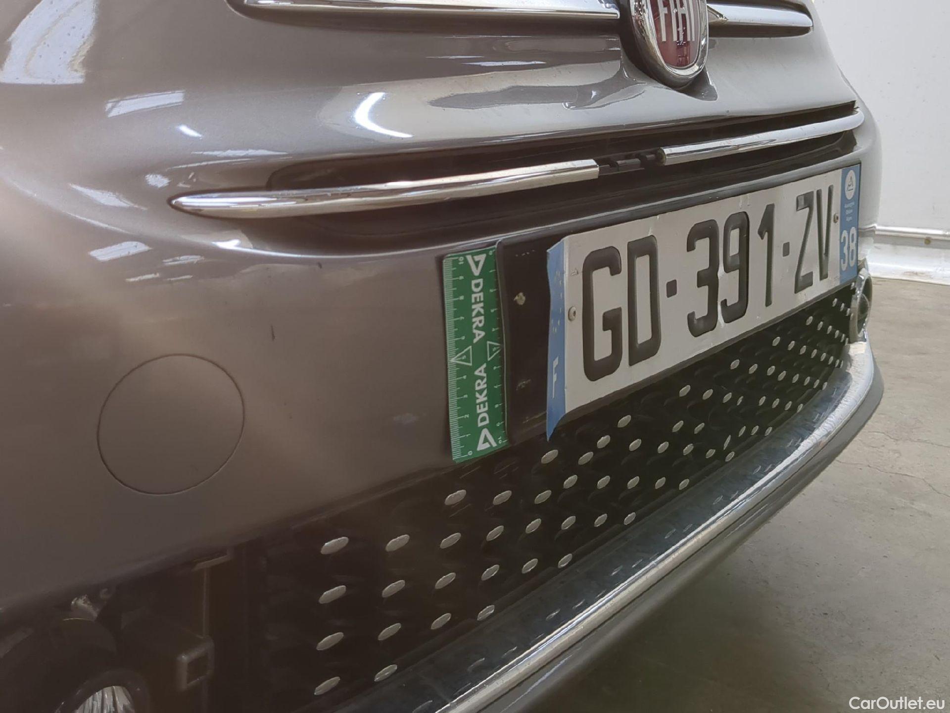  Fiat  500 FIAT  / 2015 / 3P / Berline 1.0 70ch BSG Dolcevita #31
