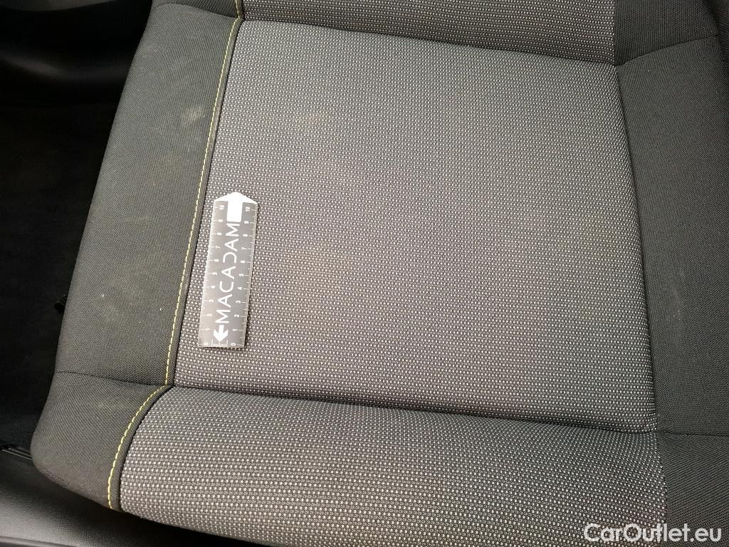  Citroen  C3 CITROEN  Société / 2020 / 5P / Berline / VU BlueHDi 100 SandS BVM6 Feel Business R #3