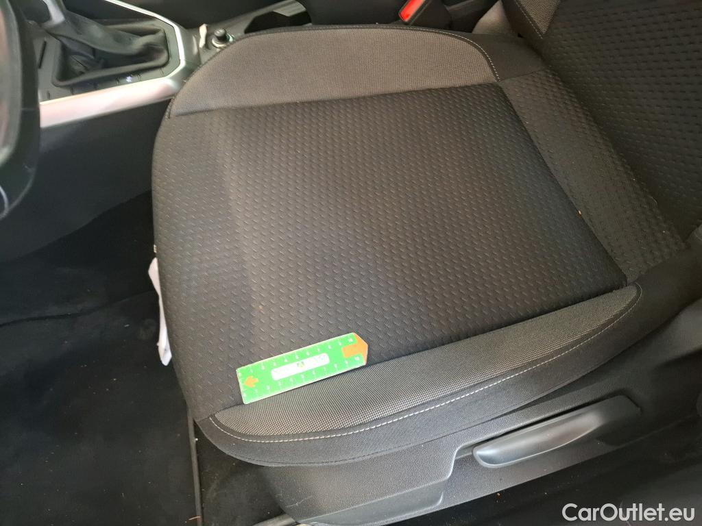  Volkswagen  Polo VOLKSWAGEN  / 2021 / 5P / Berline / VU 1.0 TSI 95 LIFE BUSI DSG 7 STE REVER #34