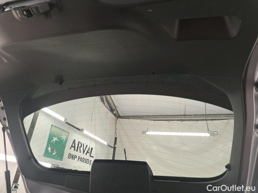  Citroen  C4  Berline Feel Pack 1.2 PureTech 130CV BVA8 6E #18