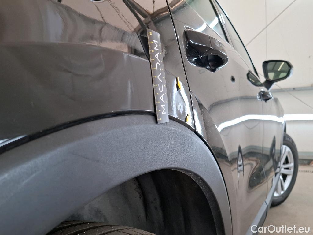  Audi  Q3 AUDI  / 2018 / 5P / SUV 45 TFSI E 245 S TRONIC BUSINESS LINE #16