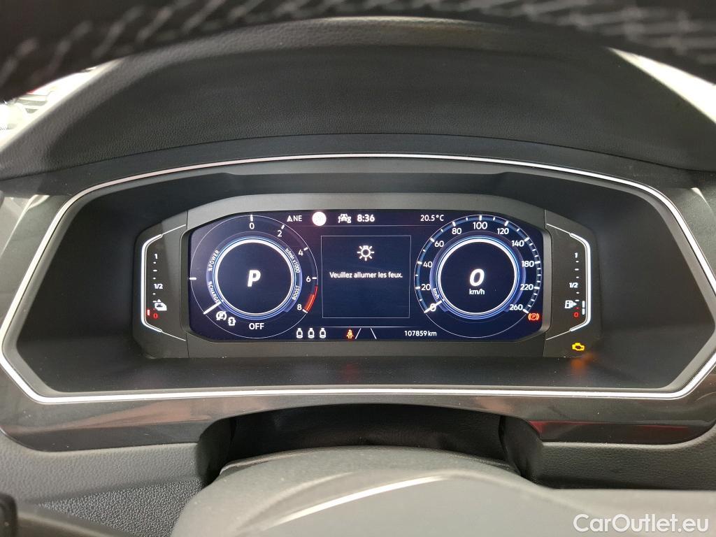  Volkswagen  Tiguan VOLKSWAGEN  / 2020 / 5P / SUV 1.4 eHybrid 245 DSG6 Life #21