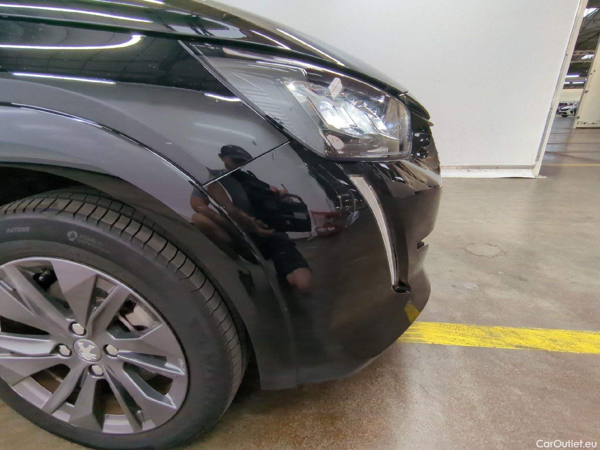  Peugeot  208  (e-) Allure Pack 50kWh BVA #6