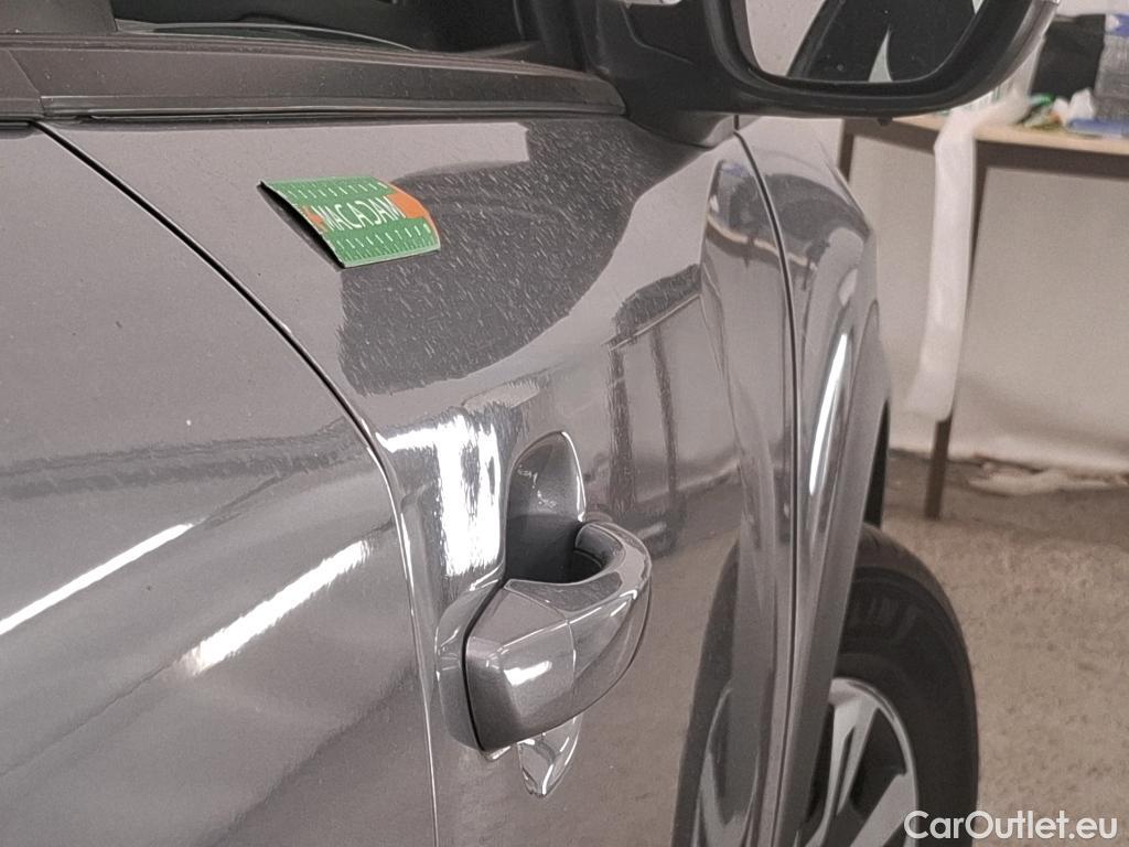  Peugeot  2008  (e-) Active Pack 50kWh BVA #15