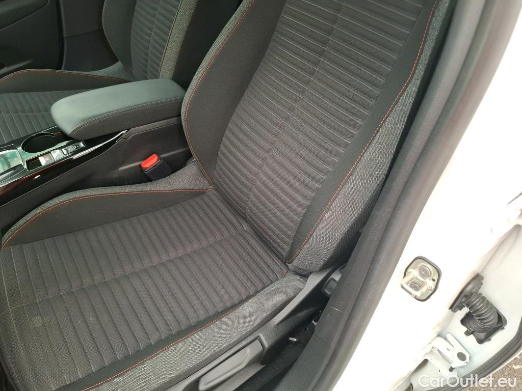  Peugeot  208  (e-) Active Business 50kWh BVA #11