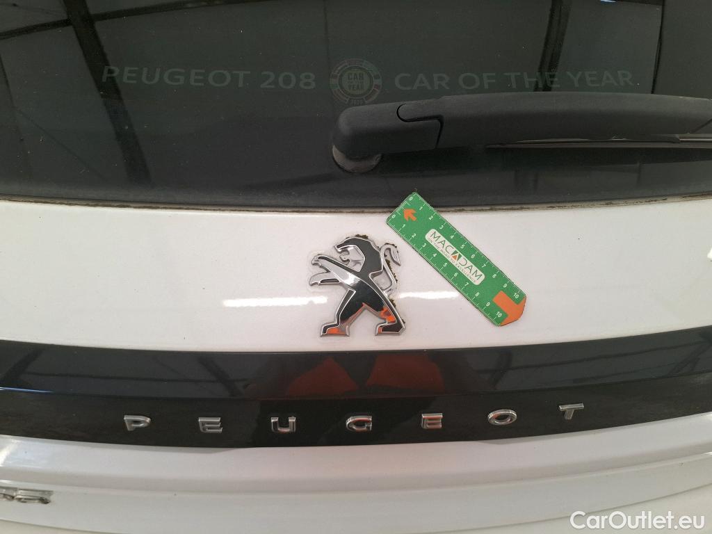  Peugeot  208  (e-) Allure Business 50kWh BVA #28