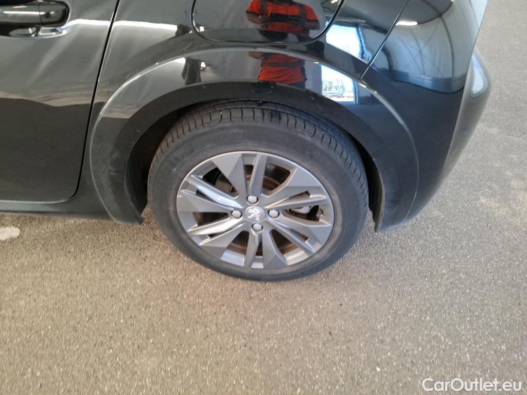  Peugeot  208  (e-) Allure Pack 50kWh BVA #38