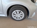  Toyota  Yaris TOYOTA  / 2020 / 5P / BERLINA HYBRID BUSINESS MY20 #17