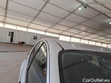 Toyota  Yaris TOYOTA  / 2020 / 5P / BERLINA HYBRID BUSINESS MY20 #26