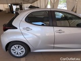  Toyota  Yaris TOYOTA  / 2020 / 5P / BERLINA HYBRID BUSINESS MY20 #43