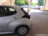  Toyota  Yaris TOYOTA  / 2020 / 5P / BERLINA HYBRID BUSINESS MY20 #59